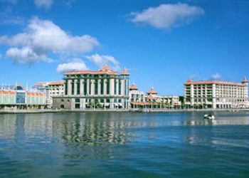 A Complete Guide to Getting Work Permits and Visas in Mauritius