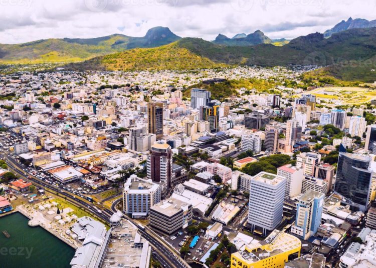 Top Industries Hiring International Professionals in Mauritius